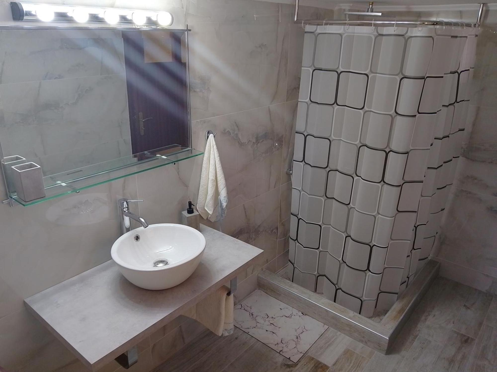 Anastasia'S Apartment Λαυριο Lávrion Buitenkant foto